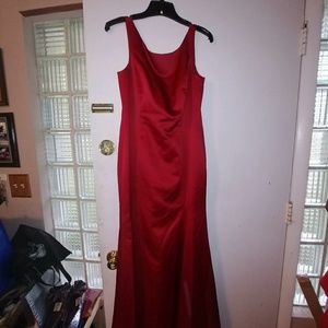 Beautiful Prom/Homecoming dress!!